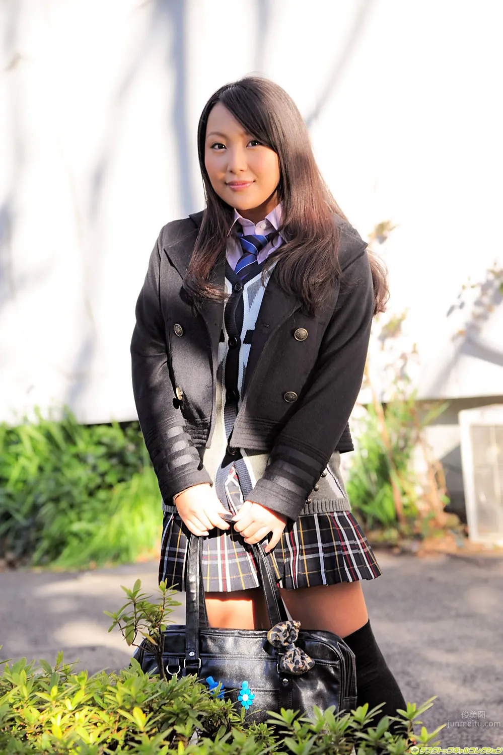 有川知裡- [DGC] 2011年03月號 制服美少女天國 No.930 1