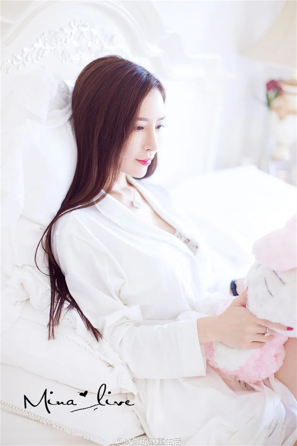 咪娜Mina- 氣質美女時尚潮流寫真 16