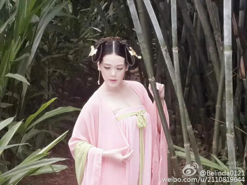 妮婉Belinda- 微博私房照_1