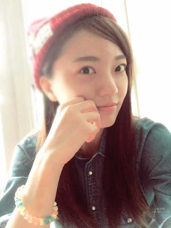 平塚奈菜- 波濤洶湧的私房照 3