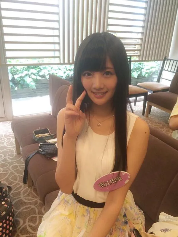 熊江琉唯- 氣質美女外私房照 31