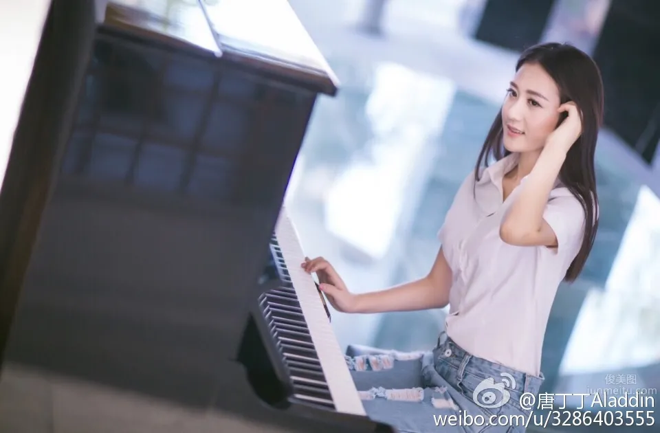 唐丁丁- 仙女老师！天使脸孔+魔鬼身材_0