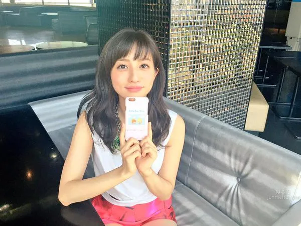 堀田茜- 美腳模特私房照 12