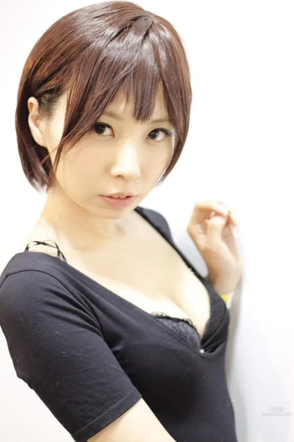 栖乃めりか- 人氣Coser開胸泳衣誘惑 14