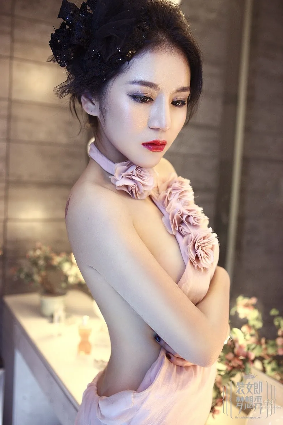 冯露瑶- hold不住的性感写真_3