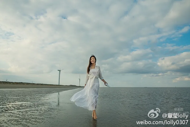 Lolly章瑩- 超養眼氣質美女寫真 51