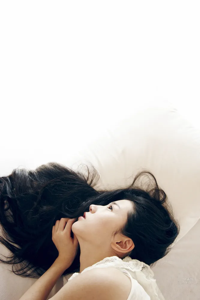 张辛苑- 气质女神唯美写真_29