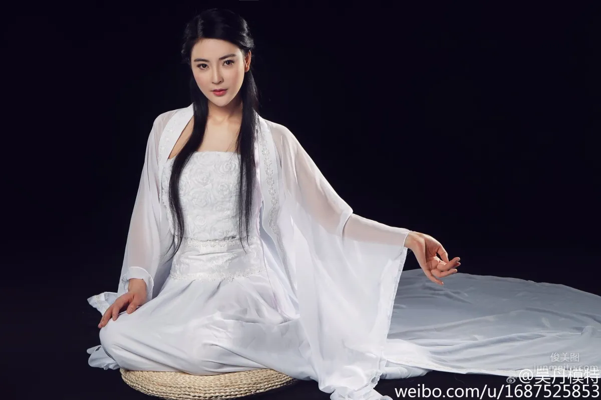 吳丹模特- 氣質美女複古誘惑寫真 37