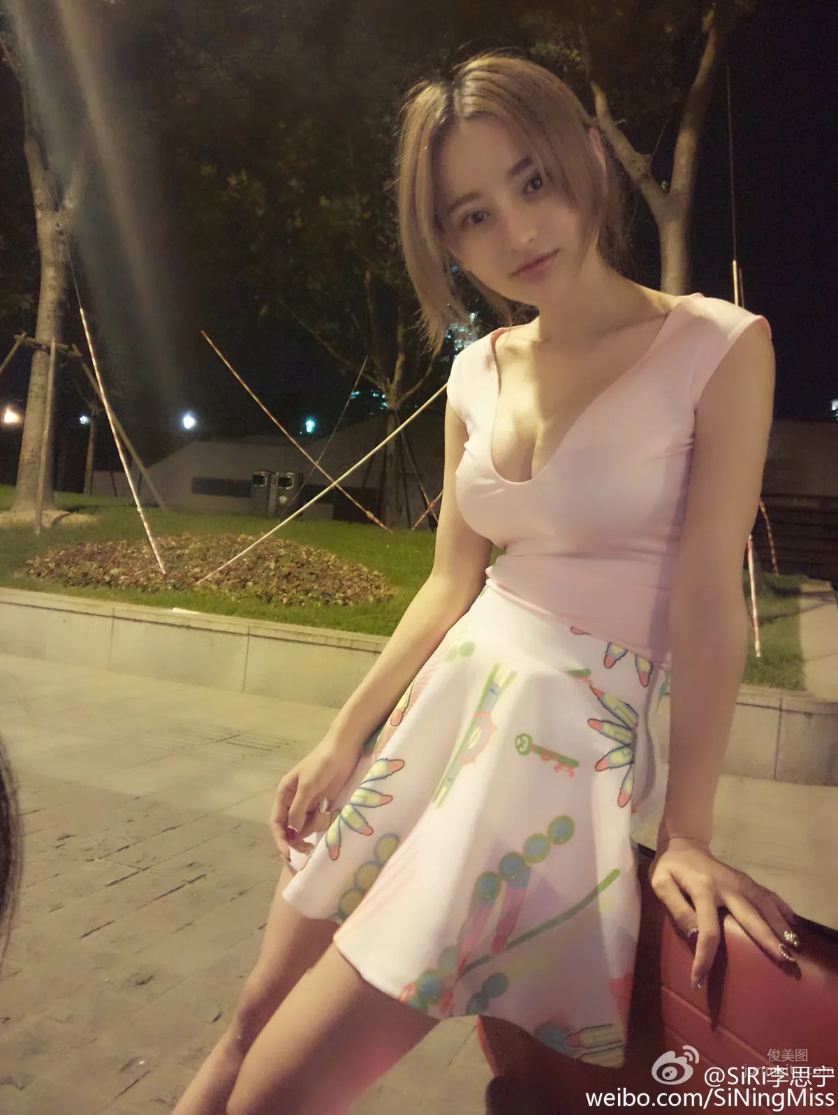 李思甯SiByl- 俏麗美人私房照 19