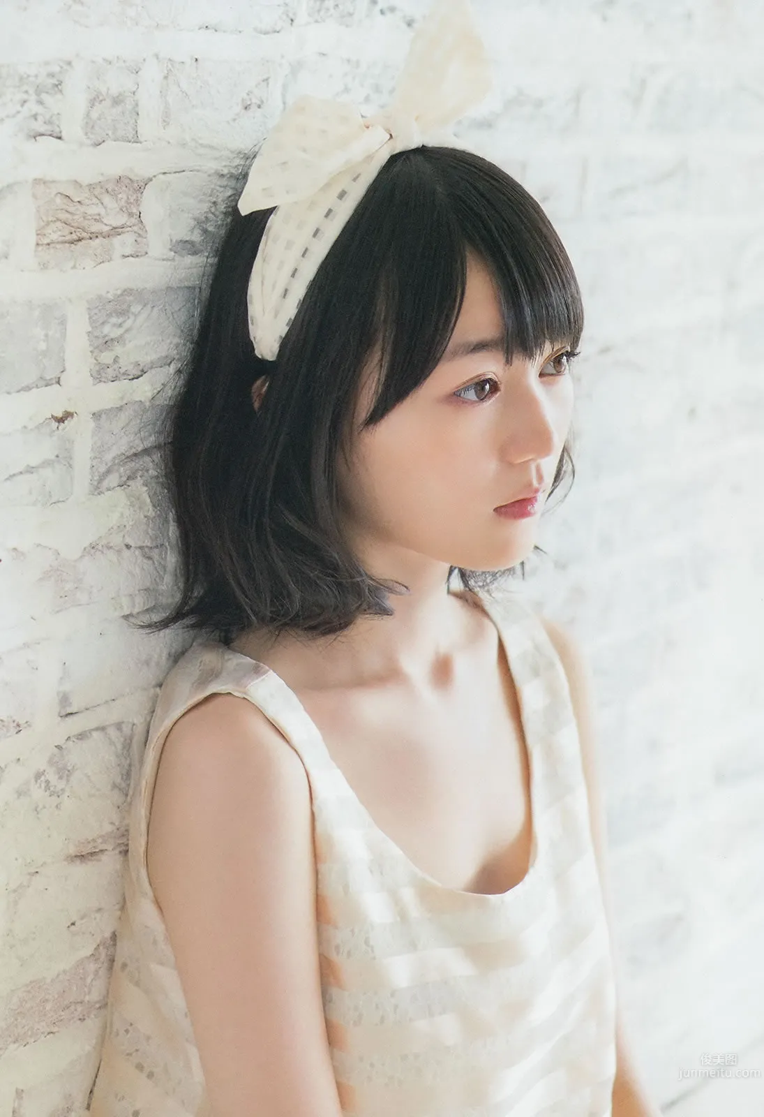 [Weekly Big Comic Spirits] 2014 No.42-45 新井恵理那 中世古麻衣 生田絵梨花 美馬憐子 17
