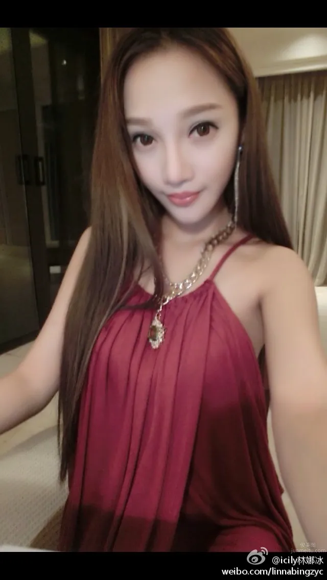 林娜冰icily- 完美身材性感私房照 19