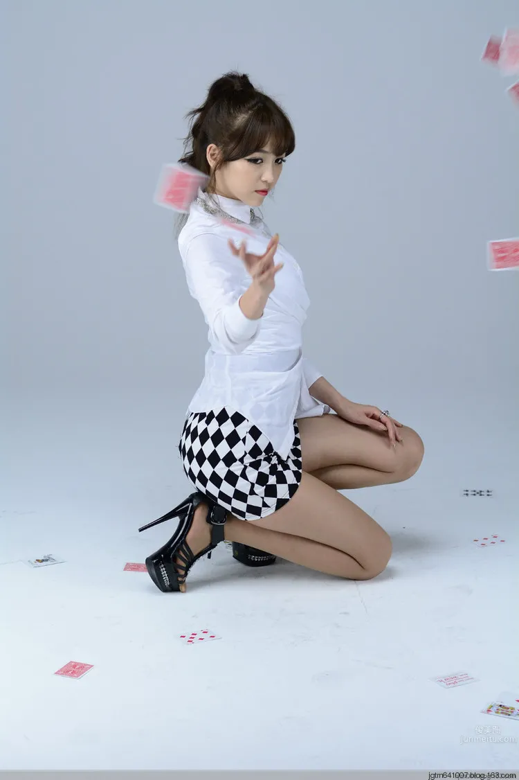 李恩淑(이은서)- 性感妩媚写真_43