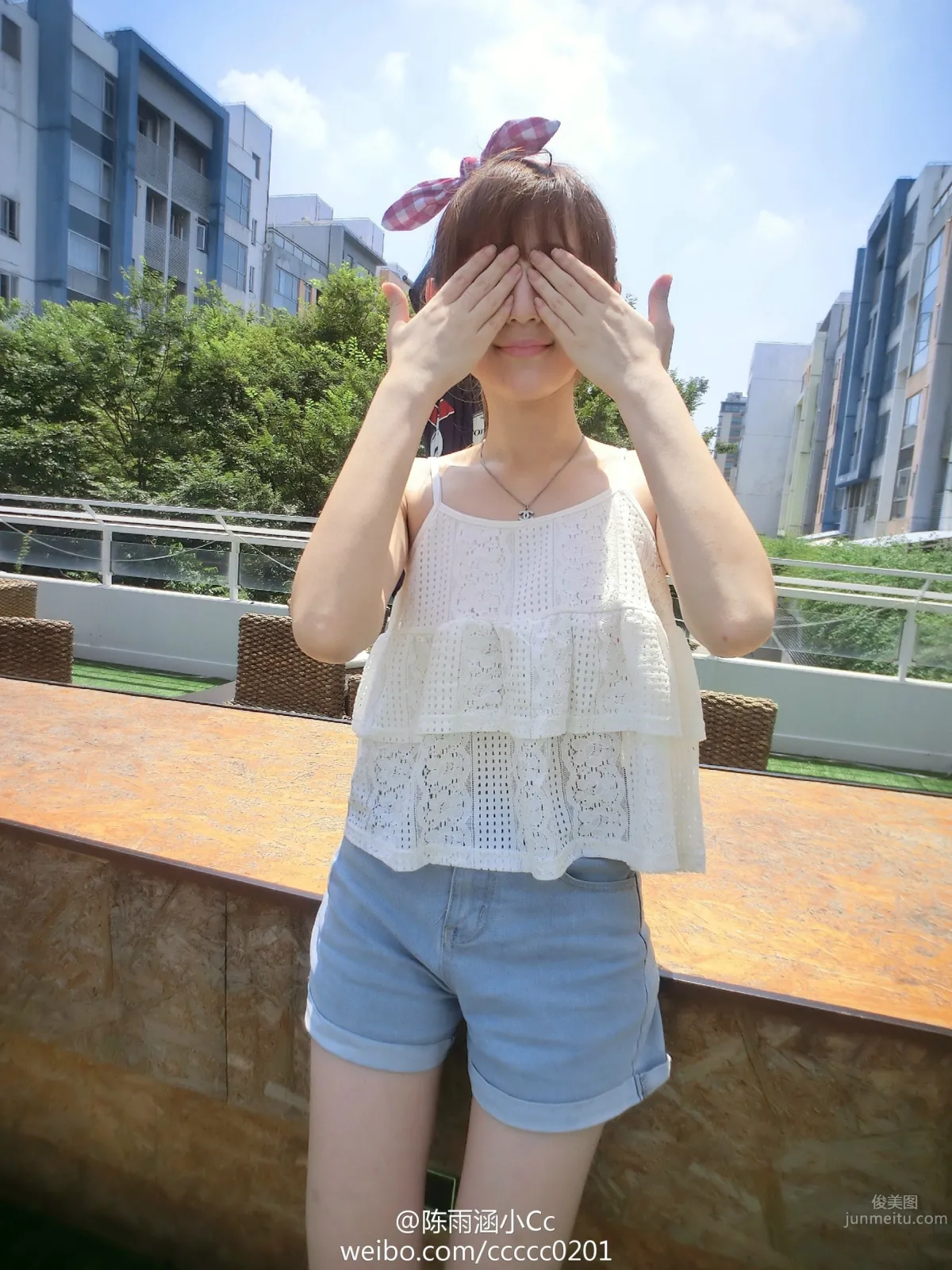 陳雨涵Cc- 胸器逼人的美女私房照 18