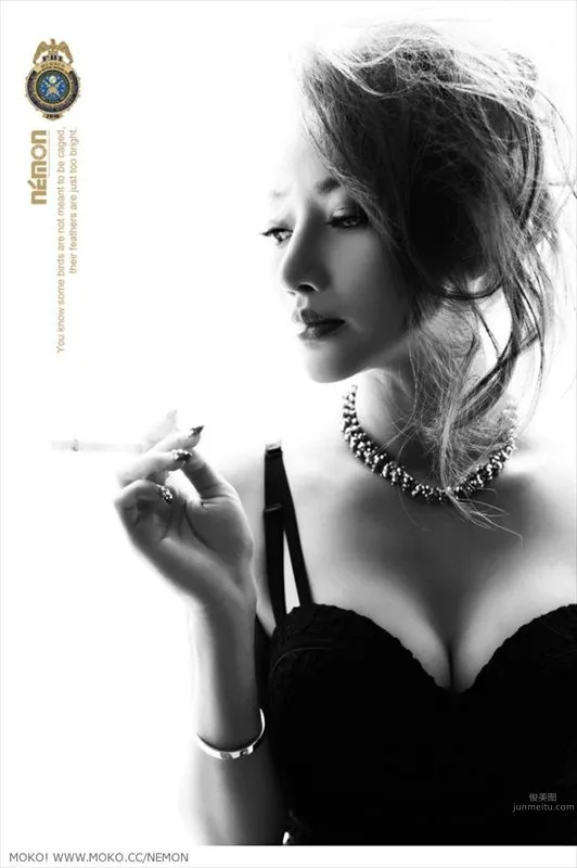 林娜冰icily- 家居妩媚写真_31