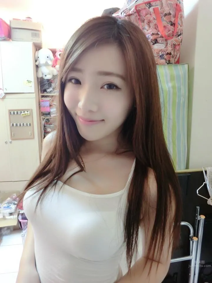 許薇安Vivi- 俏麗美女可愛私房照 5