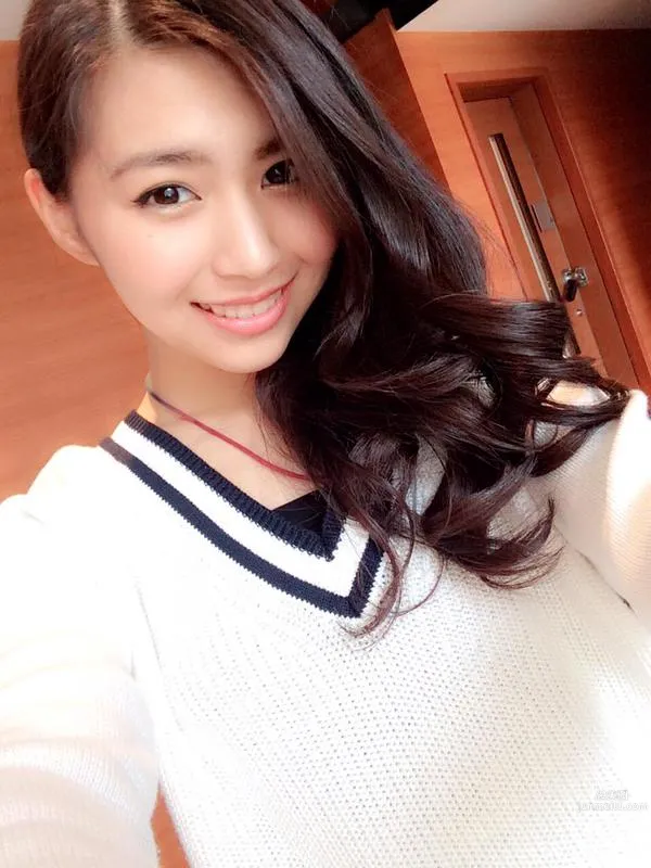 青野紗穗- 冷豔美少女維特私房照 15