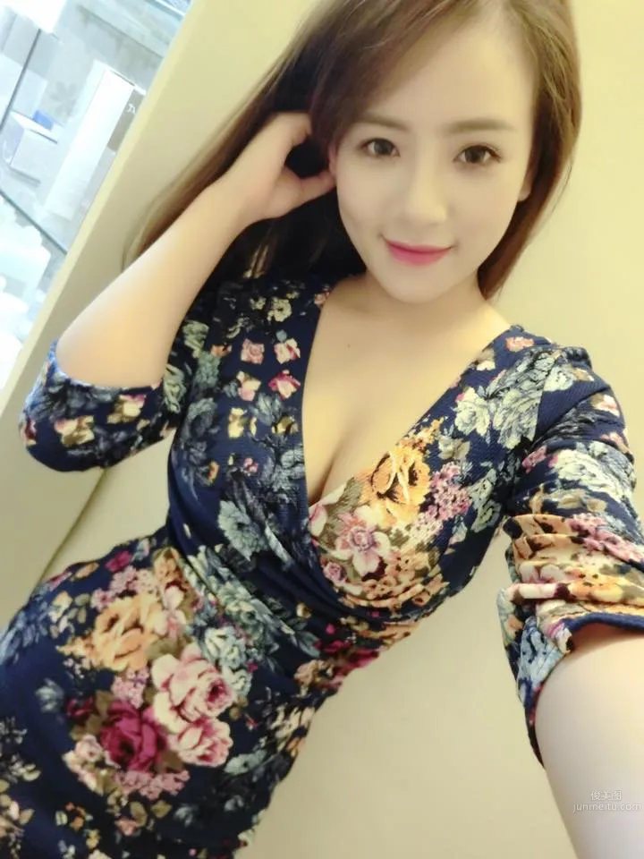Phuong Lan Nguyen- 越南Spa老板娘白嫩性感私房照_30