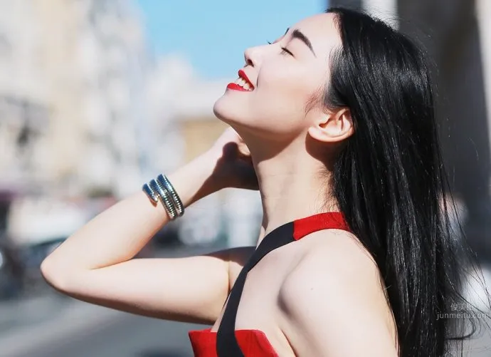 张辛苑- 气质女神唯美写真_19