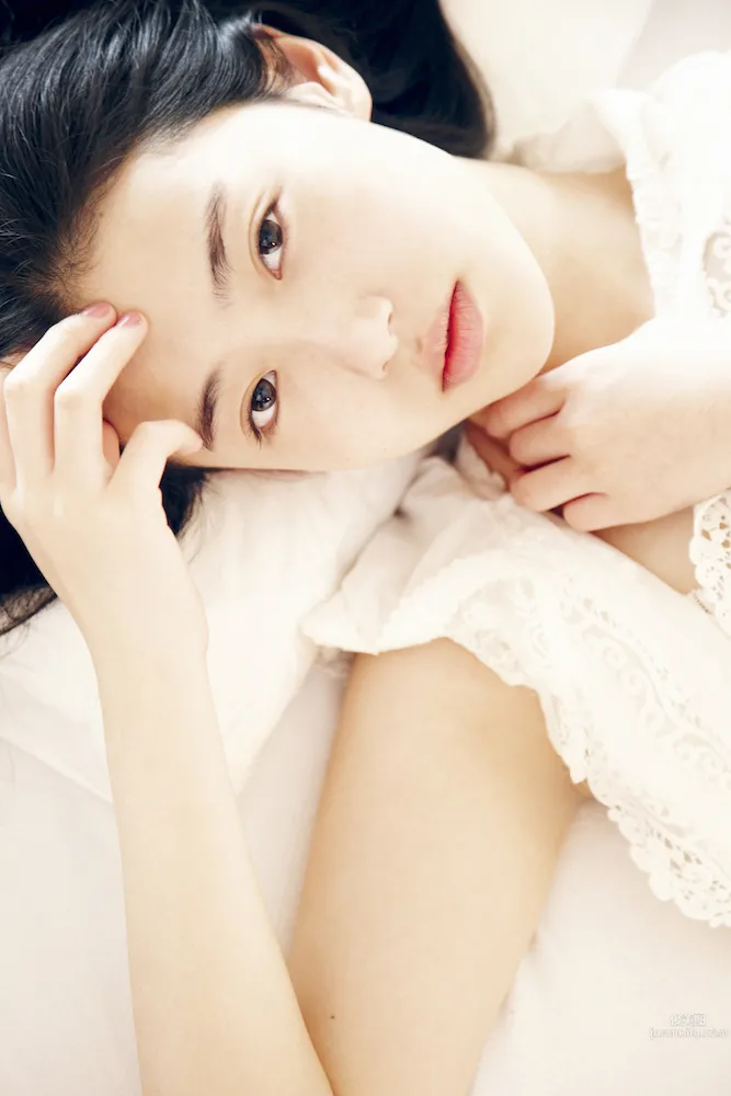 张辛苑- 气质女神唯美写真_32