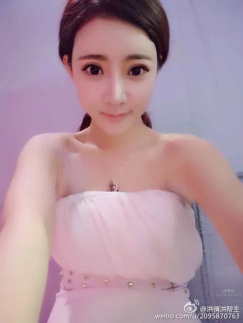 洪倩- 西美人微博私房照 23