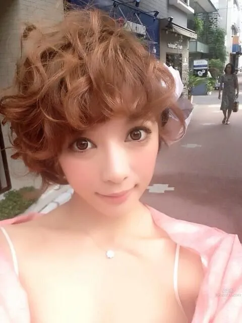 利麗(利麗)- 大眼靈氣美女私房照 14