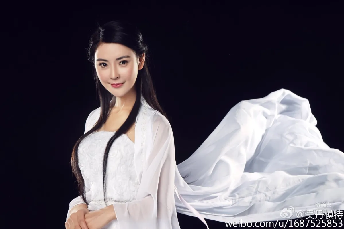 吳丹模特- 氣質美女複古誘惑寫真 32