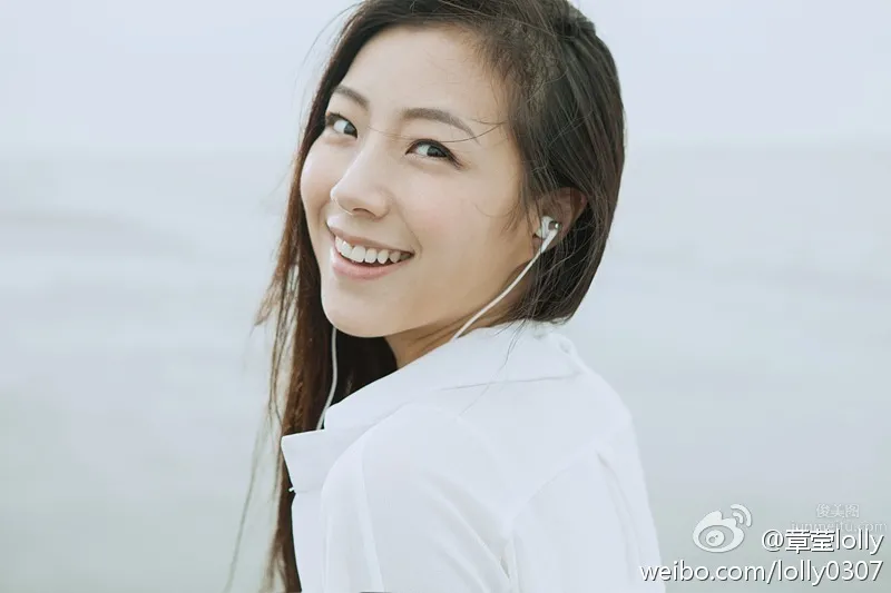Lolly章瑩- 超養眼氣質美女寫真 53
