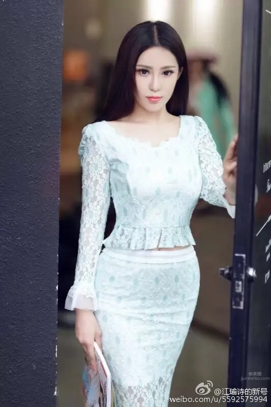 江瑜诗baby- 端庄气质写真_2