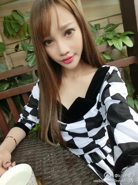 林娜冰icily- 完美身材性感私房照 12