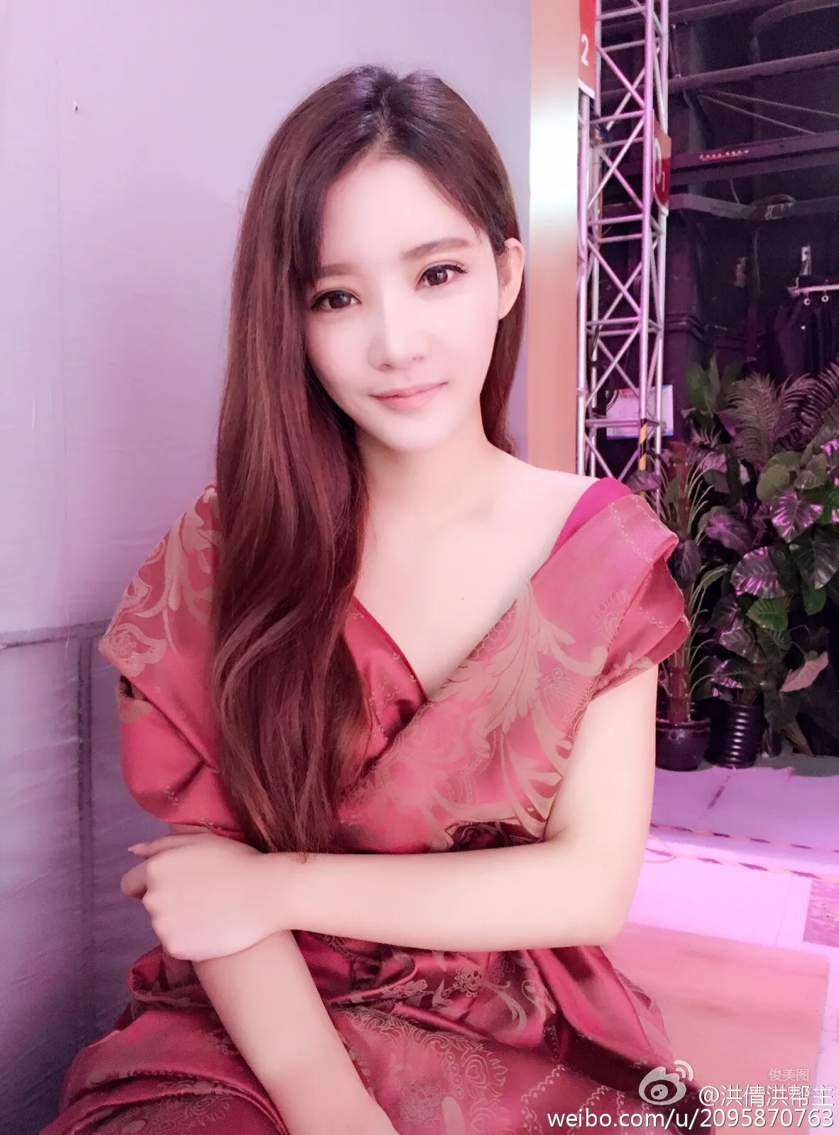 洪倩- 西美人微博私房照 20