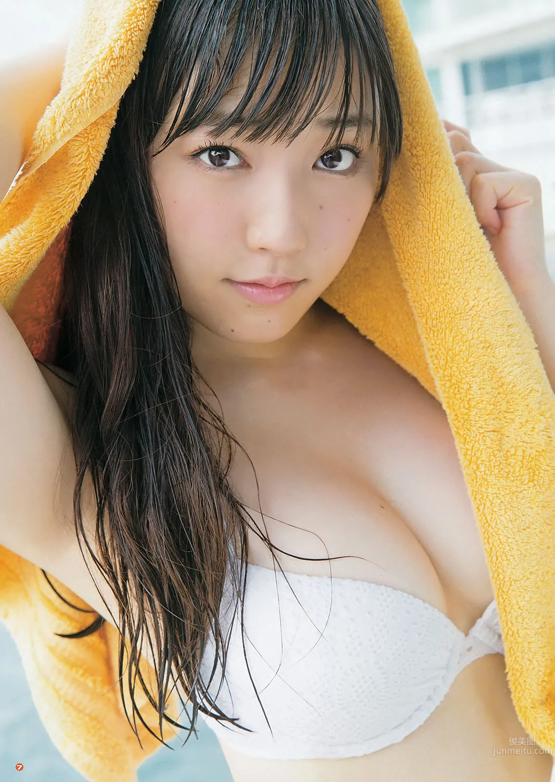 [Young Gangan] 2015 No.18-19 大場美奈 京佳 譜久村聖 夏江紘実 葉月ゆめ 森川彩香 15