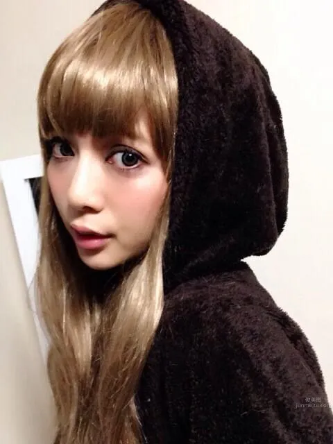 利麗(利麗)- 大眼靈氣美女私房照 9