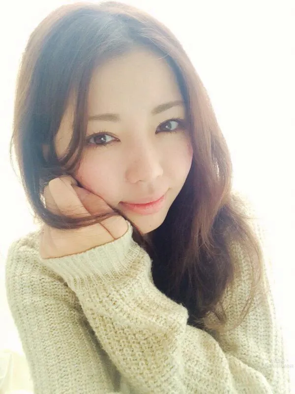 黑木桃子- 冷美人性感私房照 5