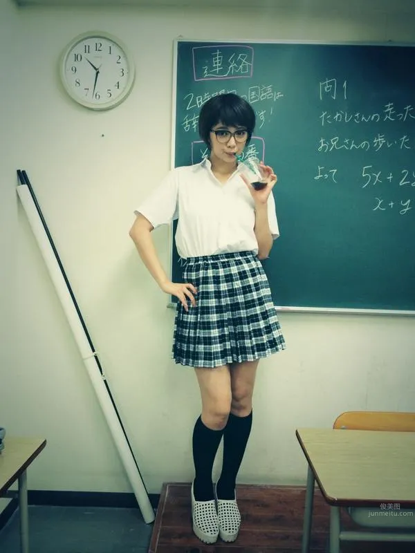 利麗(利麗)- 大眼靈氣美女私房照 4