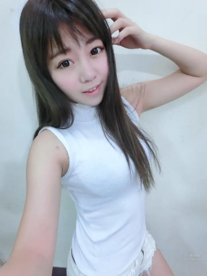 米米(林旻儀)- 迷人電眼渾圓美胸 8