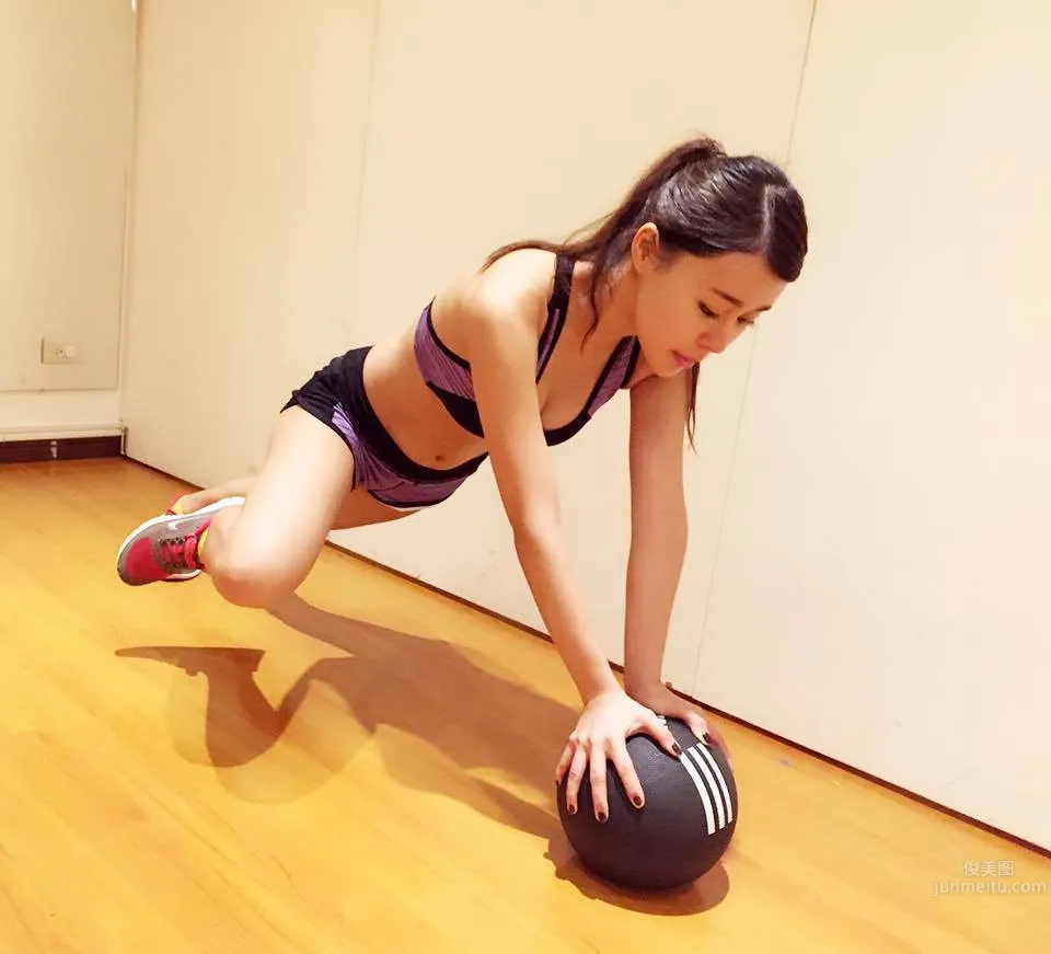 米恩绮Mini- 牛奶甜心私房照 27