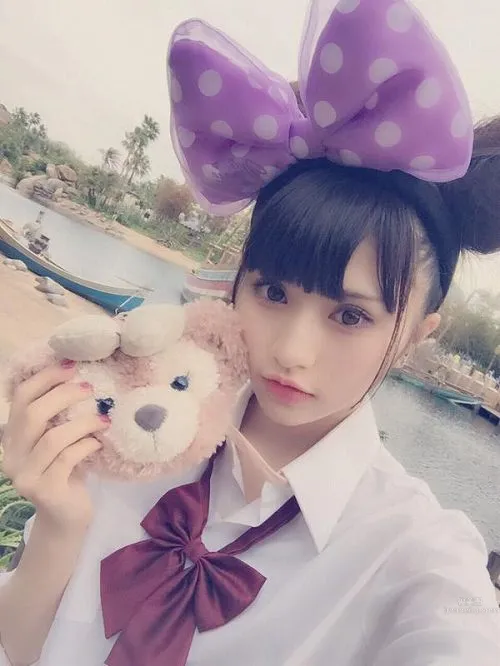 莉音Rion- 異常可愛的美少女畫像 10