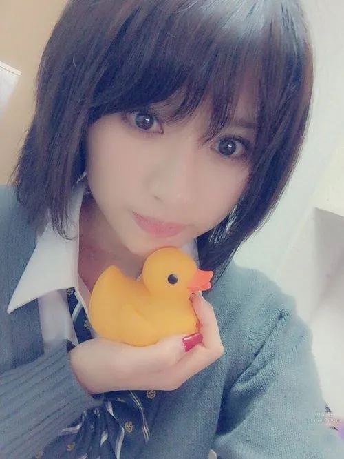 莉音Rion- 異常可愛的美少女畫像 14