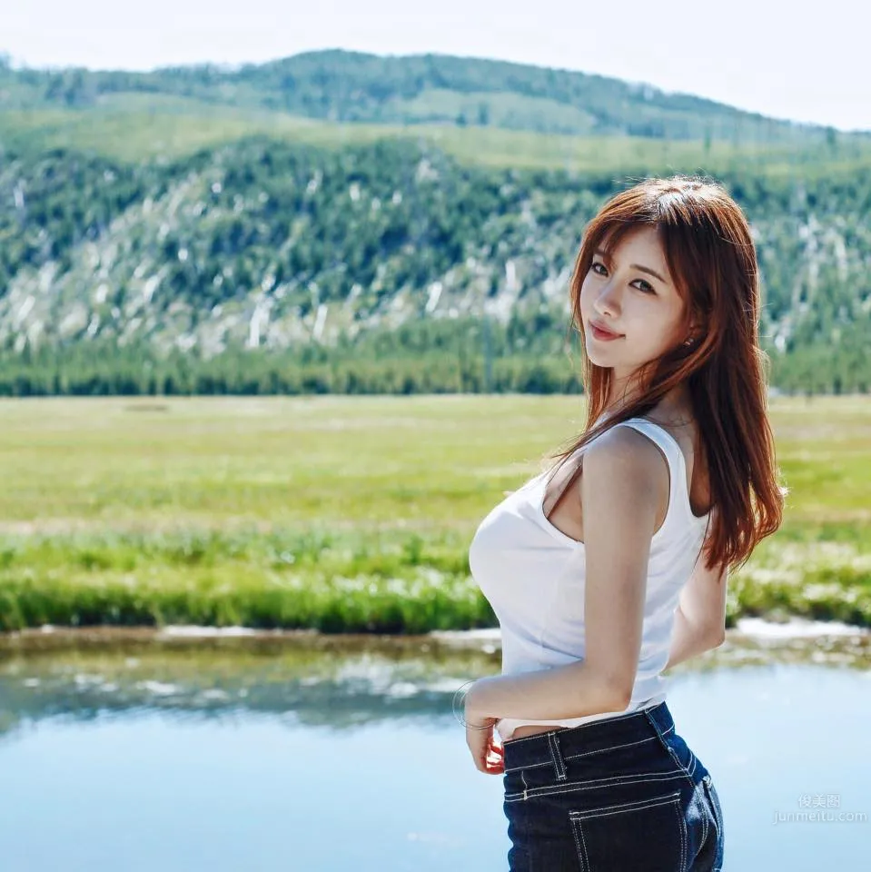 韓申穎(한소영)- 令人驚歎的魔鬼身材美圖～ 12