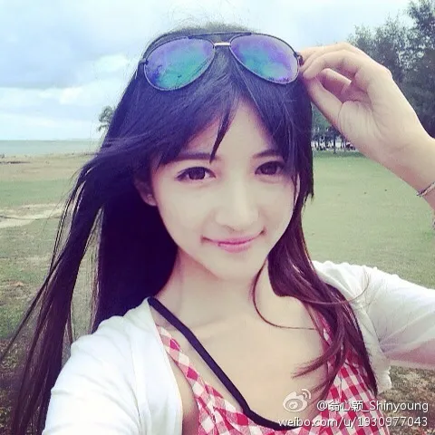 翁心穎Shinyoung- 傳媒校花靈氣私房照 23