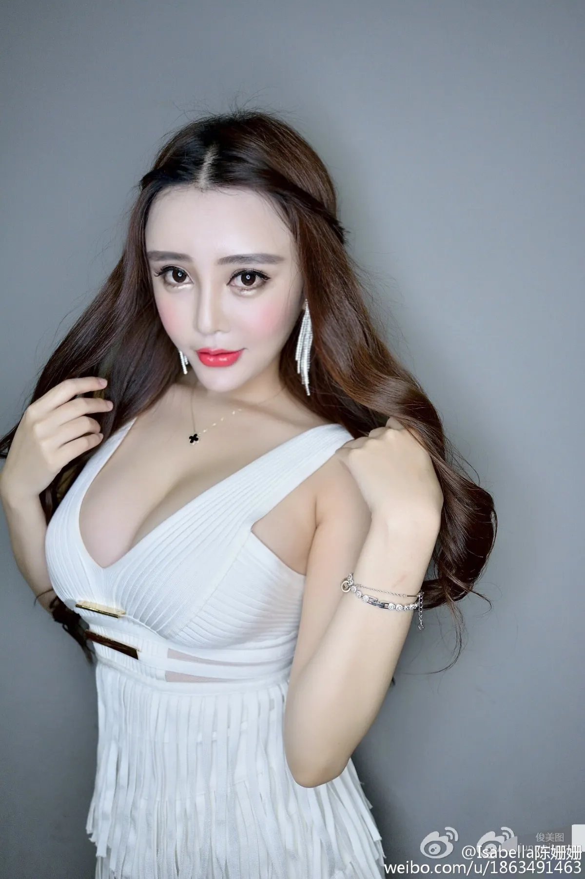 Isabella陳姗姗- 家居妩媚私房照 15