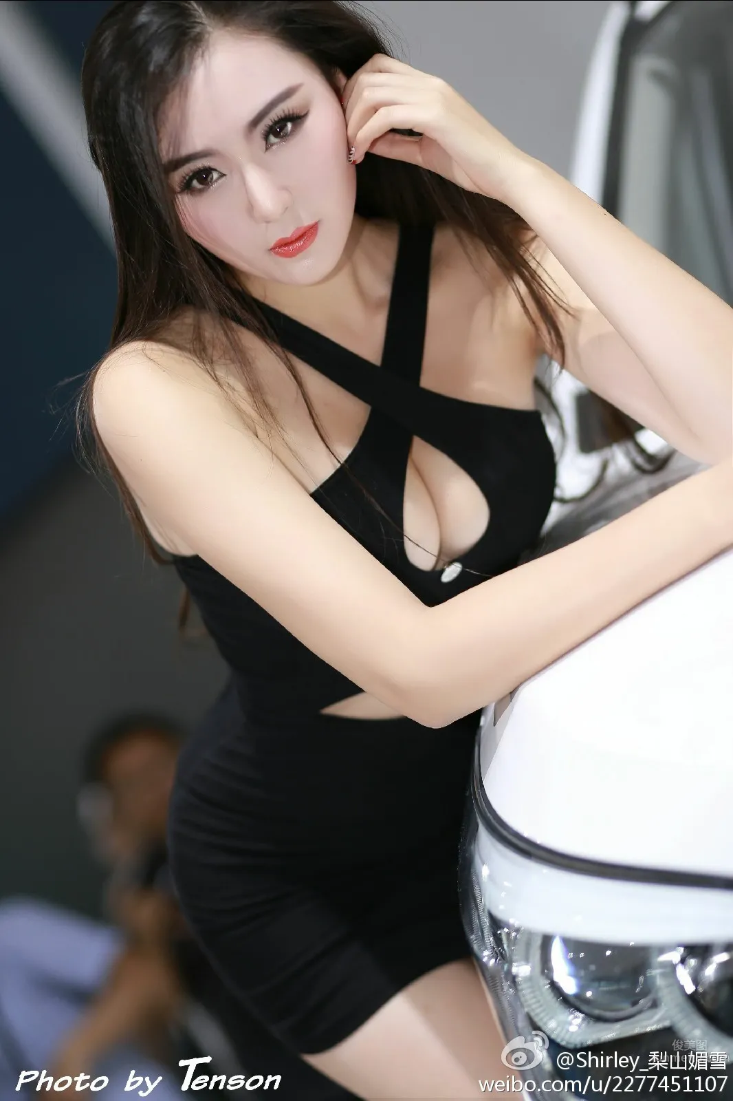 伍晓丽Shirley- 车展妩媚写真_4