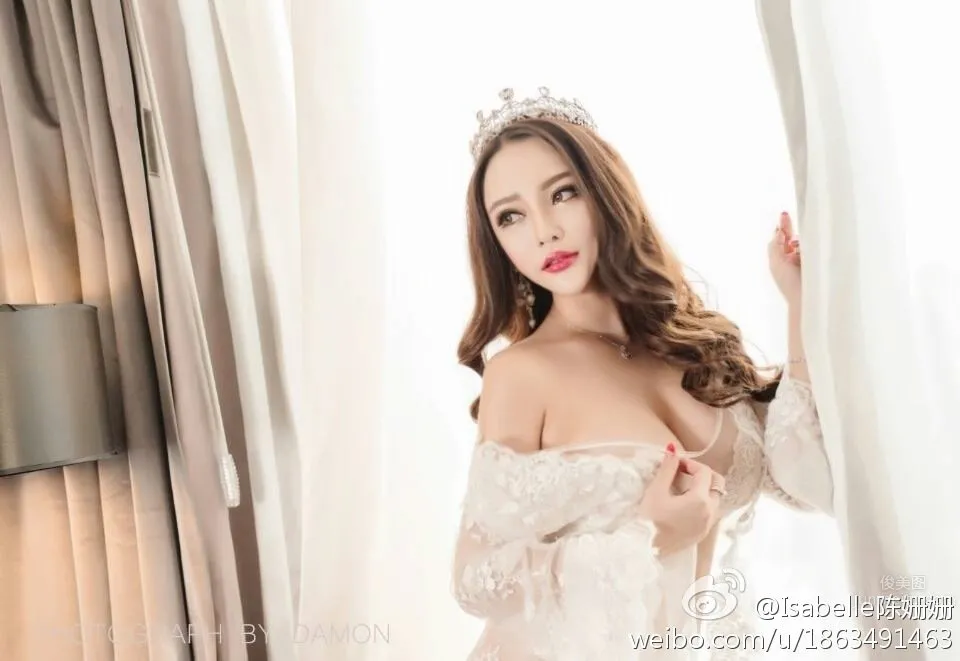 Isabella陳姗姗- 家居妩媚私房照 30