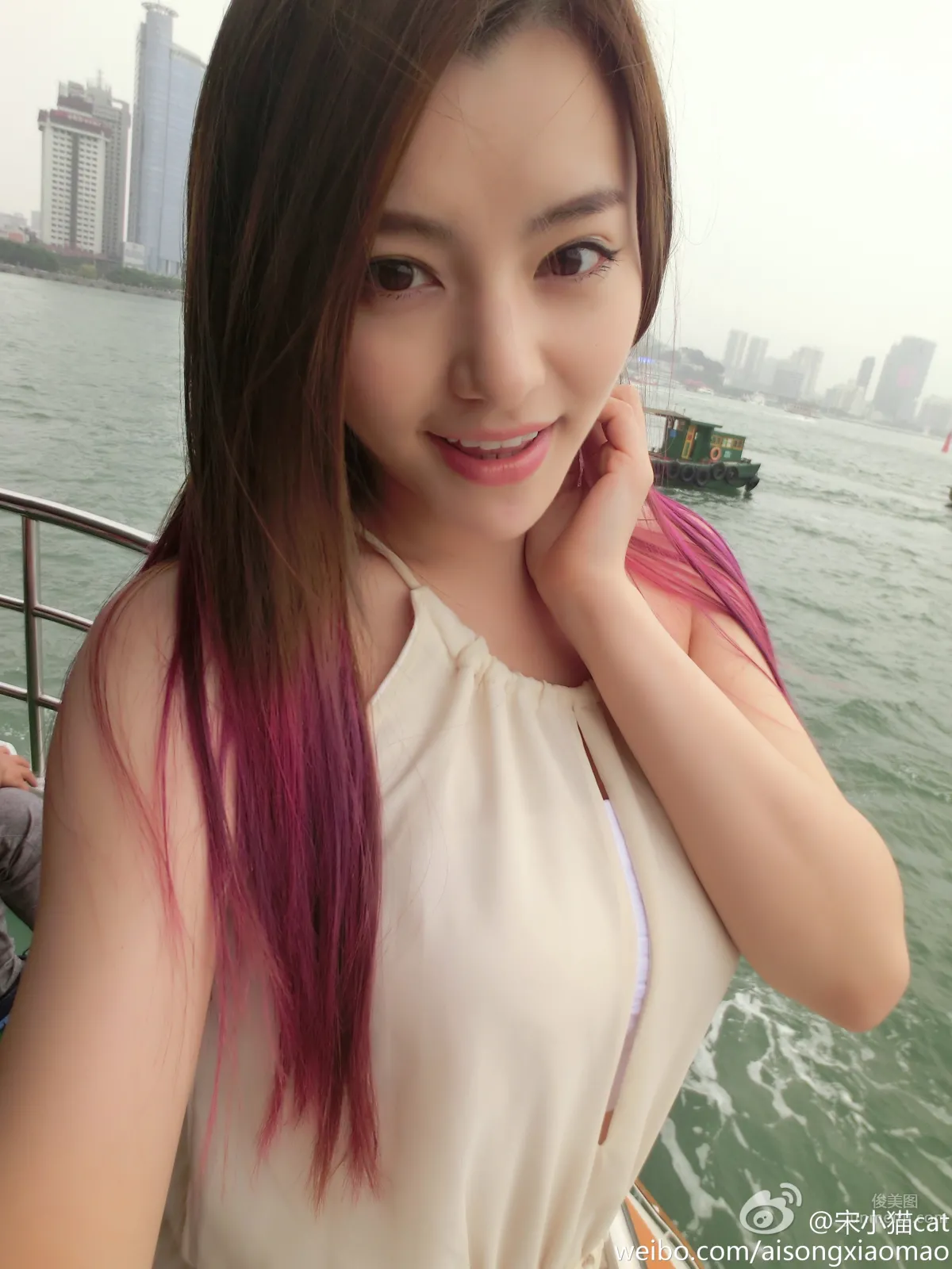 宋小貓cat- 最美胸模私房照 15