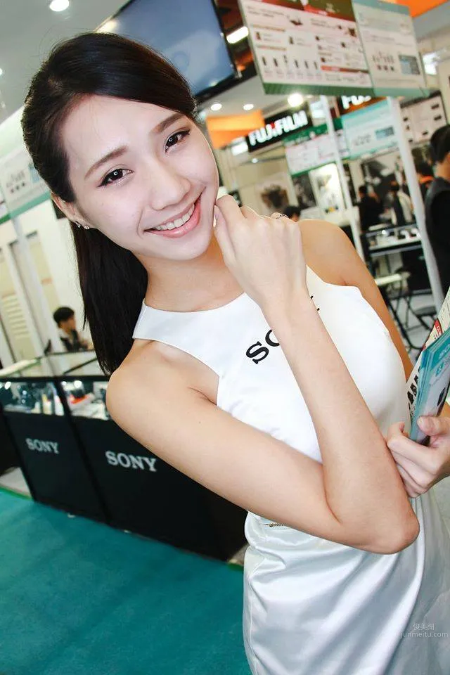 Sabrina宣萱兒- 氣質C奶麻豆修長美腿超吸睛 18