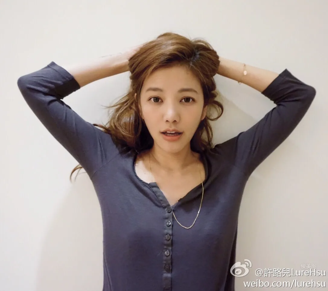 許路兒- 超驚豔混血美魔女 27