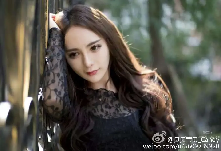 伊蓓Eva- 气质唯美写真_30