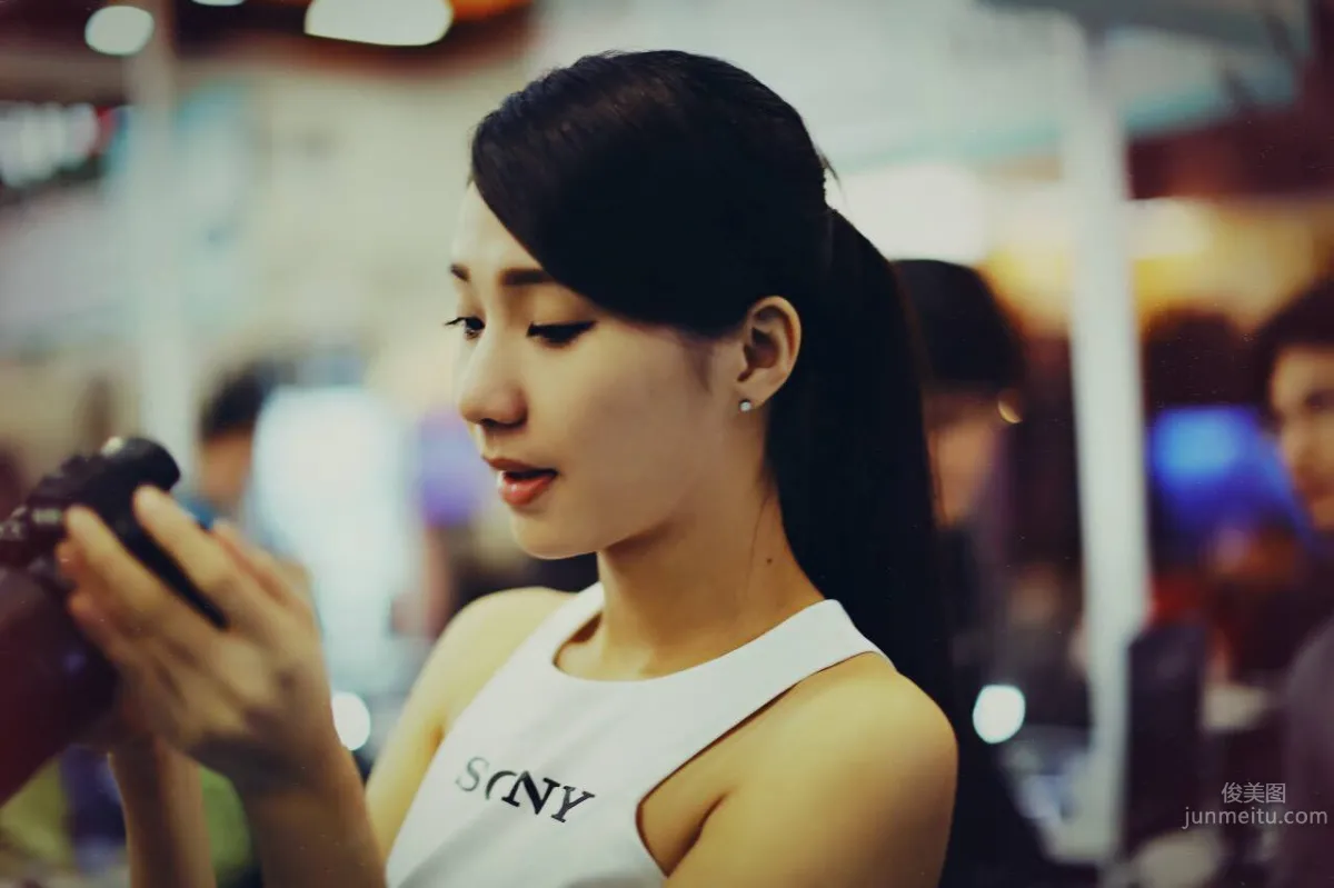 Sabrina宣萱兒- 氣質C奶麻豆修長美腿超吸睛 16