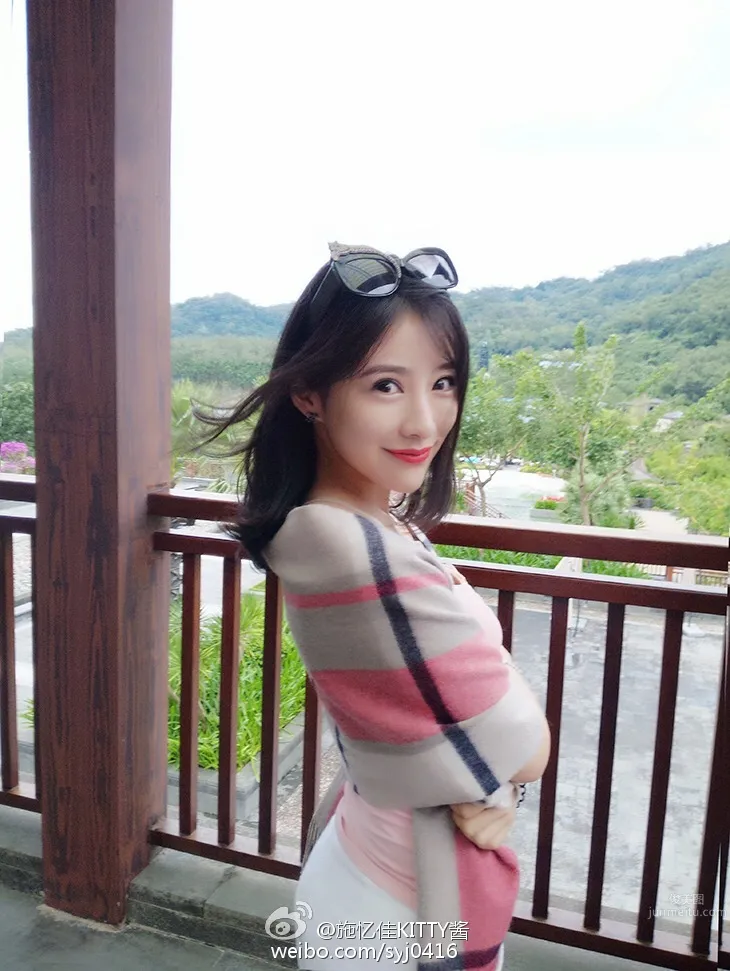 施憶佳Ashley- 極品清新靓妹私房寫真 14