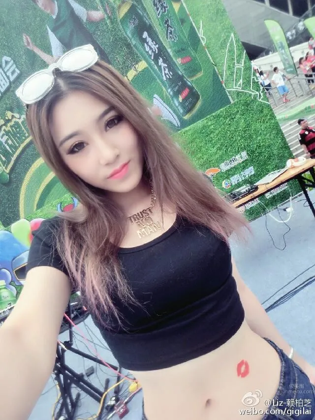 賴柏芝Liz- 電台麒麟臂金剛姐 27